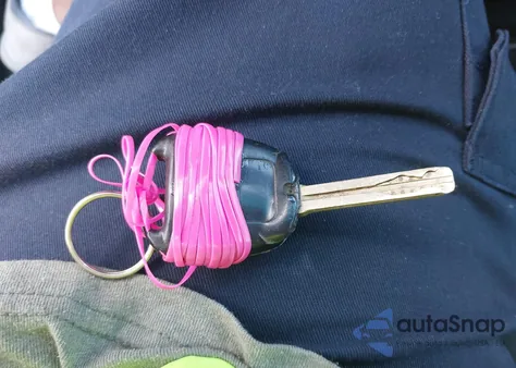 2005 Lexus Rx 330 z USA, uszkodzony, nr VIN 2T2GA31U85C035134